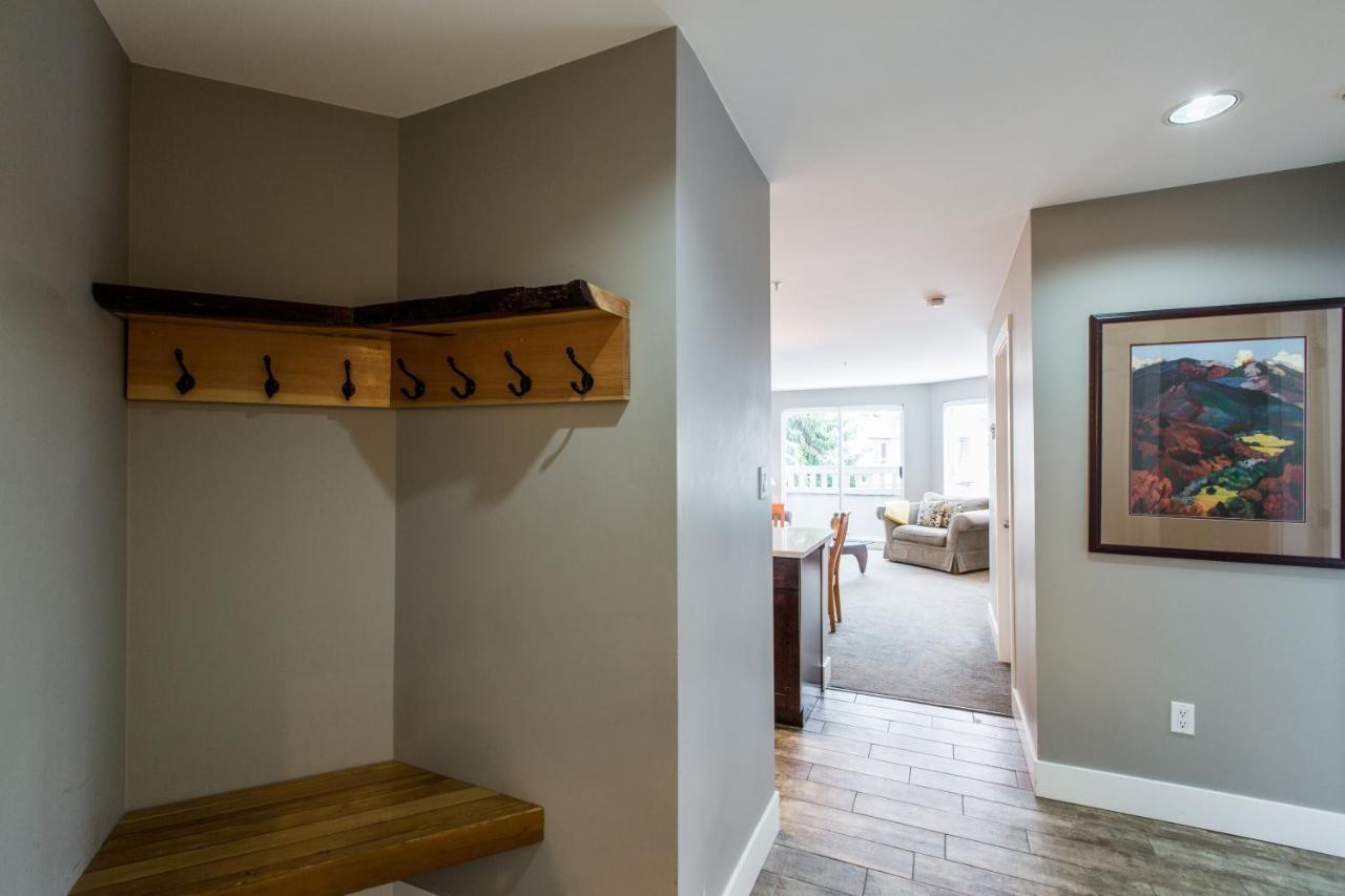 Whistler Blackcomb Vacation Rentals - Village North Екстериор снимка