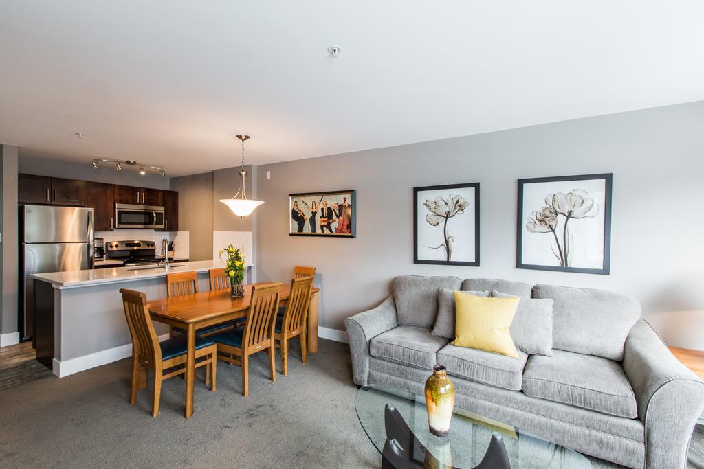 Whistler Blackcomb Vacation Rentals - Village North Екстериор снимка