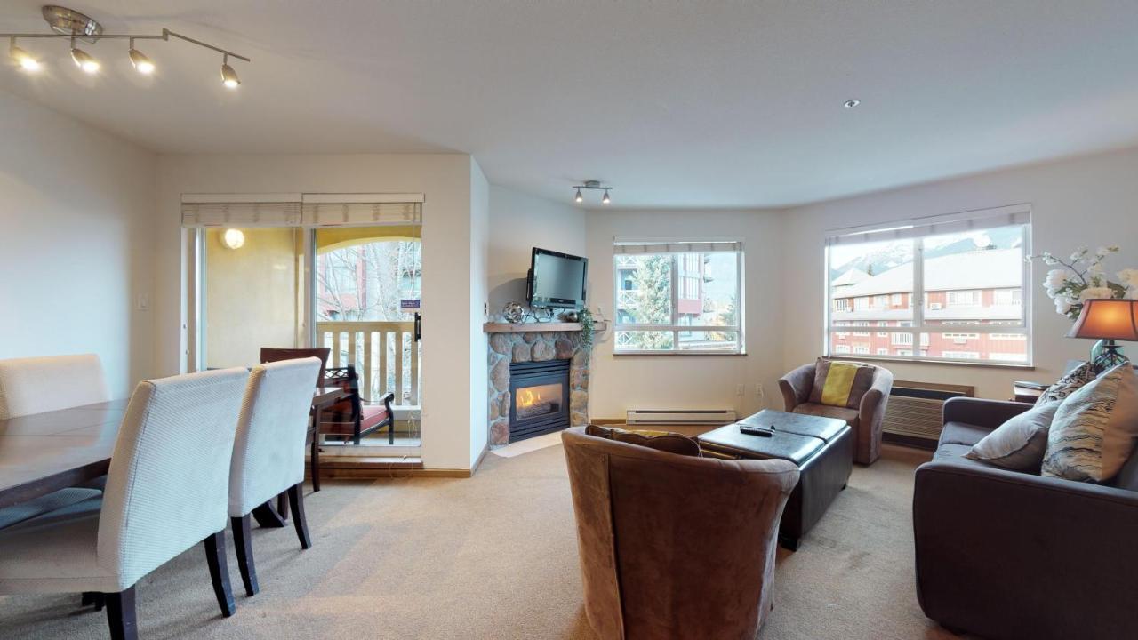 Whistler Blackcomb Vacation Rentals - Village North Екстериор снимка