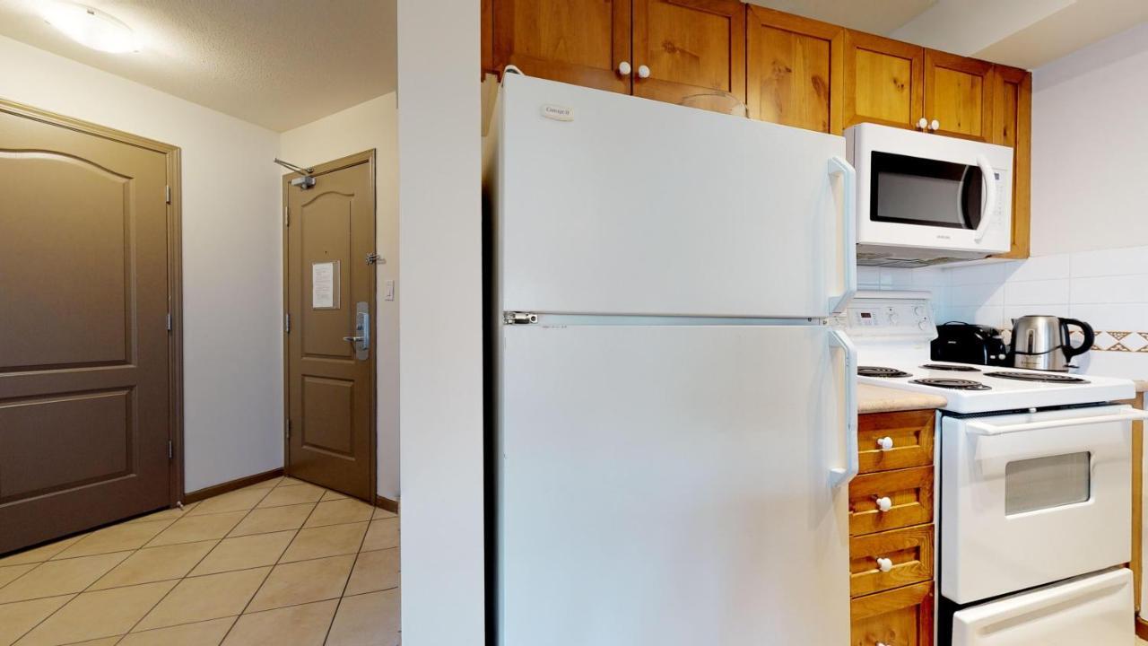 Whistler Blackcomb Vacation Rentals - Village North Екстериор снимка