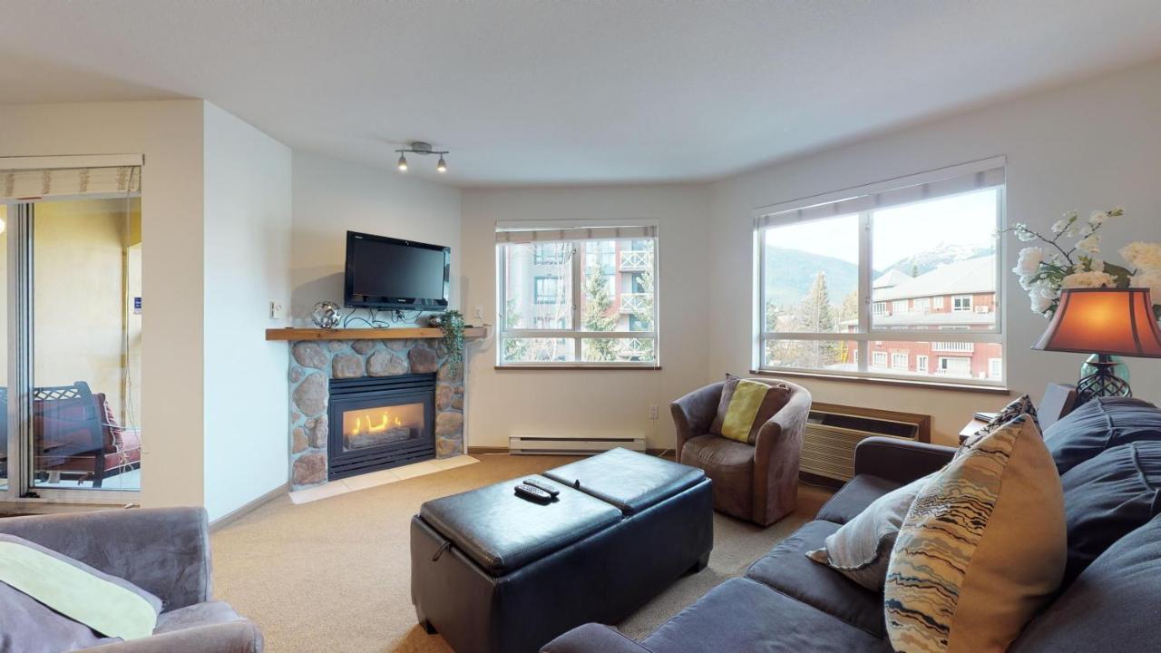 Whistler Blackcomb Vacation Rentals - Village North Екстериор снимка