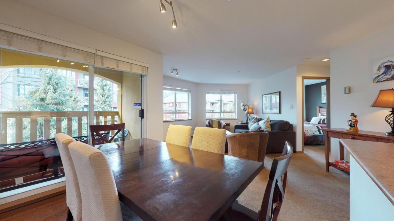 Whistler Blackcomb Vacation Rentals - Village North Екстериор снимка