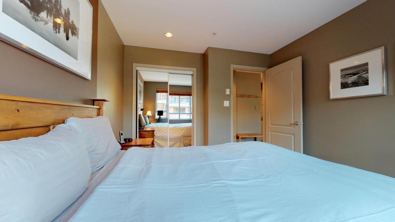 Whistler Blackcomb Vacation Rentals - Village North Екстериор снимка